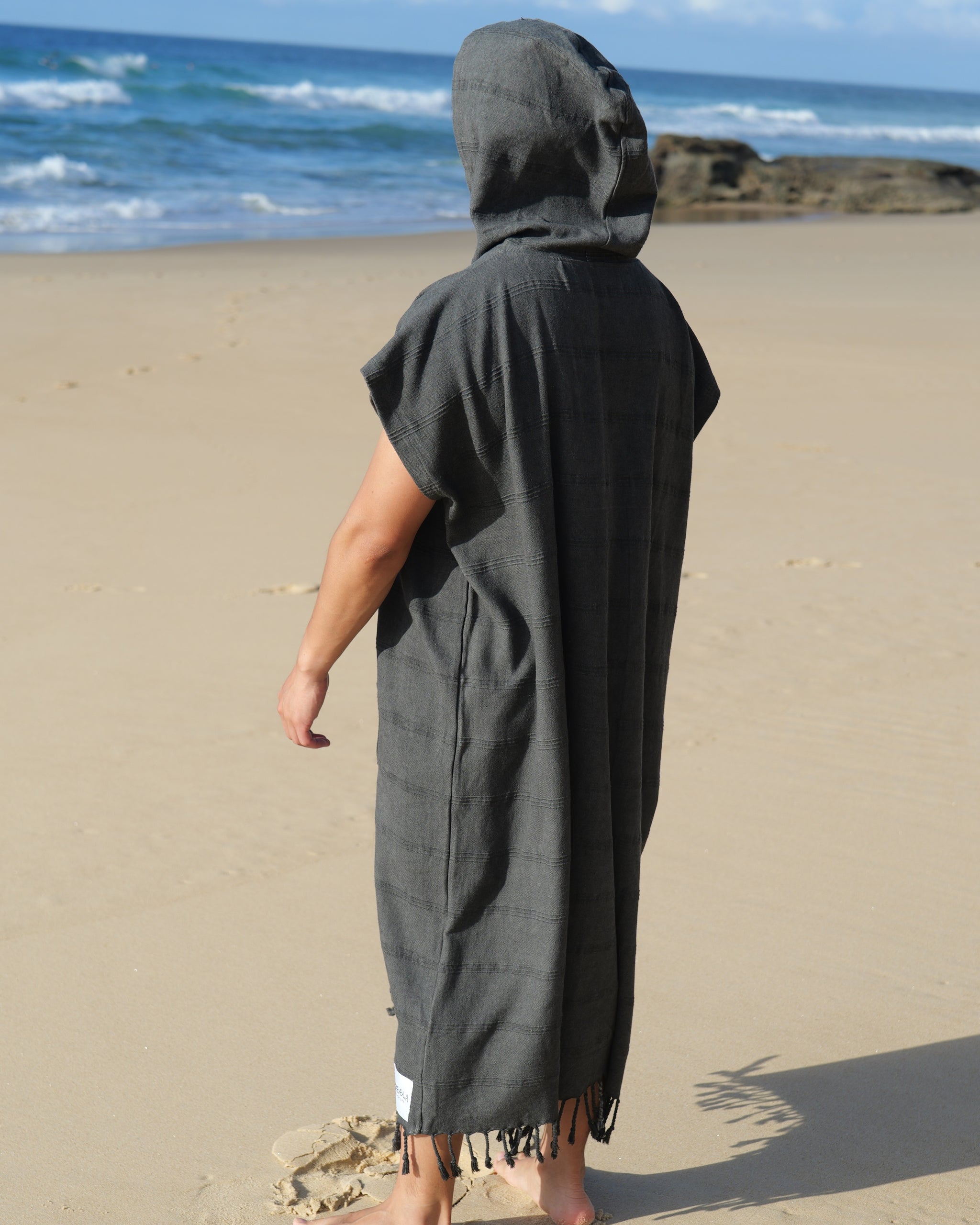 Hooded-Charcoal